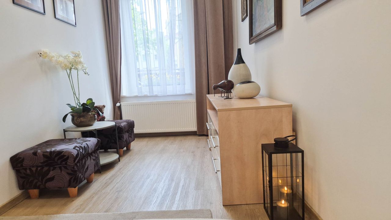 Mieszkanie 3-pokojowe Jelenia Góra Centrum, ul. Jana Matejki. Zdjęcie 13