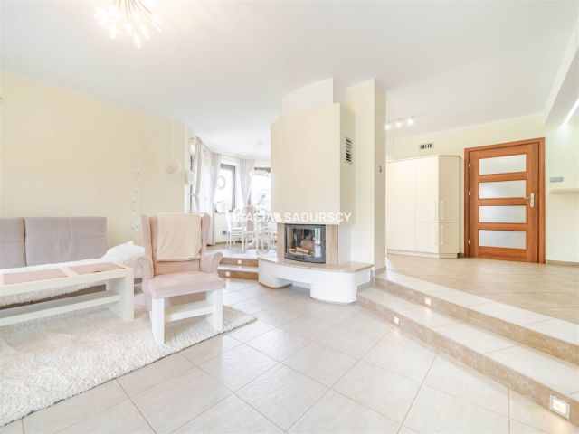 dom wolnostojący, 6 pokoi Sułków. Zdjęcie 6