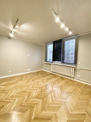 Mieszkanie 1-pokojowe Warszawa Muranów. Zdjęcie 1