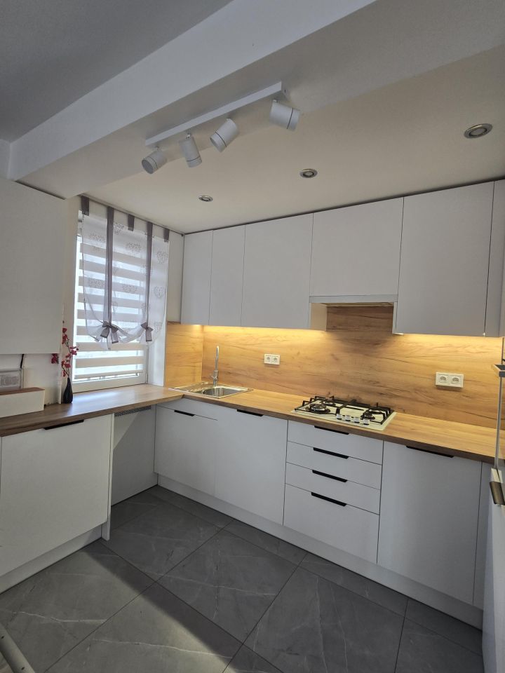 Mieszkanie 3-pokojowe Wałbrzych Biały Kamień, ul. Iwana Miczurina. Zdjęcie 6