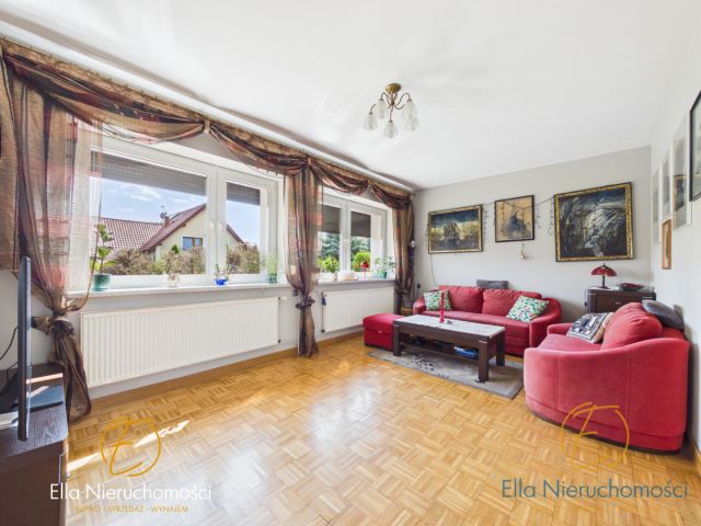 dom szeregowy, 5 pokoi Legnica, ul. Bratkowa. Zdjęcie 1