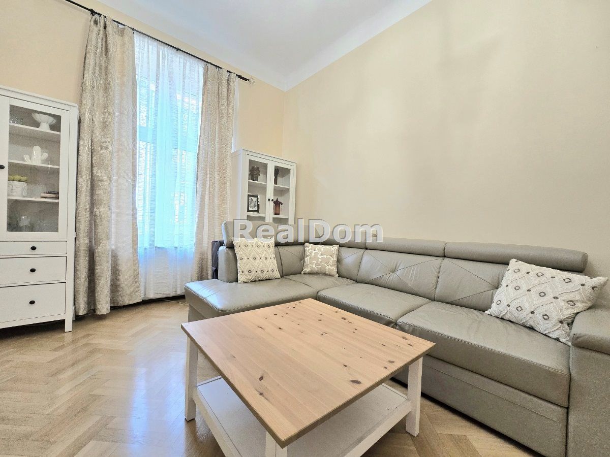 Mieszkanie 4-pokojowe Kraków Stare Miasto, ul. Szlak. Zdjęcie 9