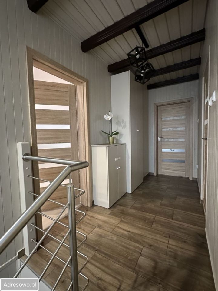 dom wolnostojący, 4 pokoje Bolesławiec, ul. Czerwonych Maków. Zdjęcie 12