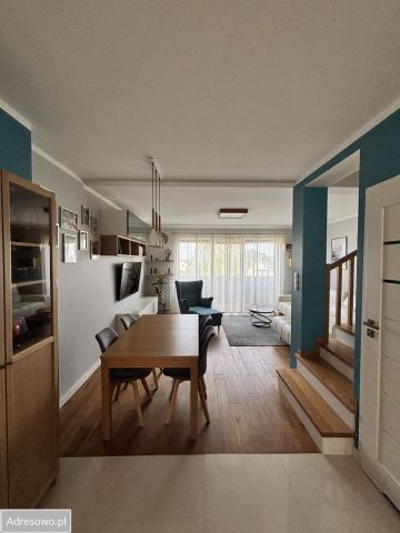 Mieszkanie 4-pokojowe Lesznowola, ul. Lisia. Zdjęcie 1