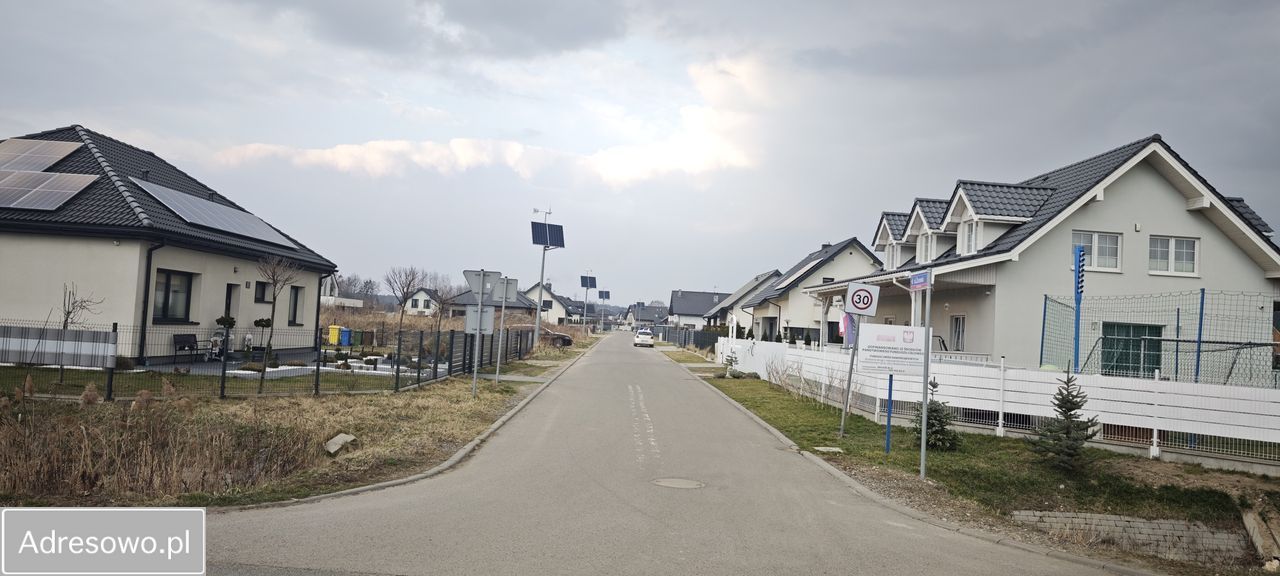 Działka budowlana Bobrowniki, ul. Żurawia. Zdjęcie 2