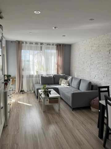 Mieszkanie 3-pokojowe Wolsztyn, ul. Żeromskiego. Zdjęcie 1