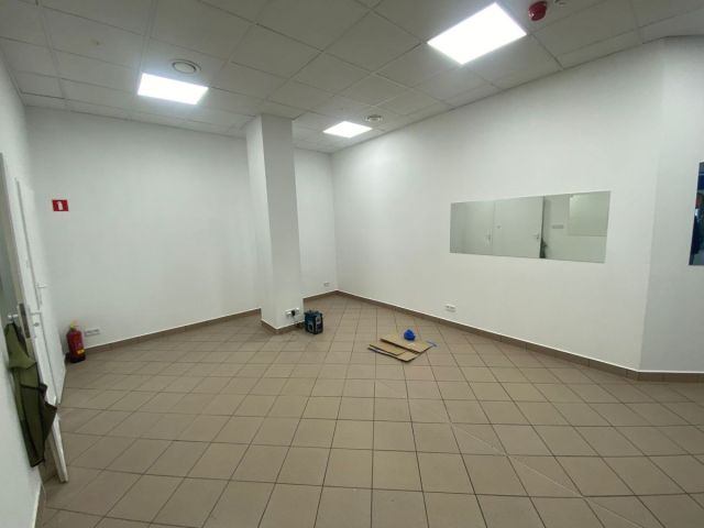 Lokal Wrocław Szczepin, ul. Legnicka. Zdjęcie 1