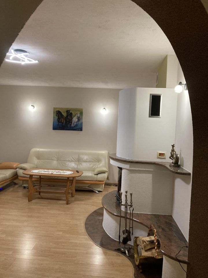 dom wolnostojący, 6 pokoi Kłodne Kamionka. Zdjęcie 3