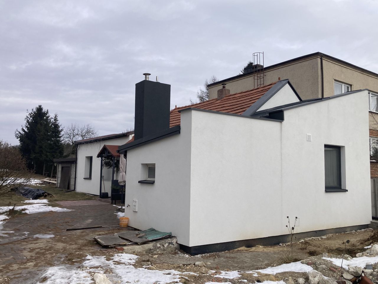 dom wolnostojący, 2 pokoje Częstochowa Wyczerpy Górne, ul. Tenisowa. Zdjęcie 2