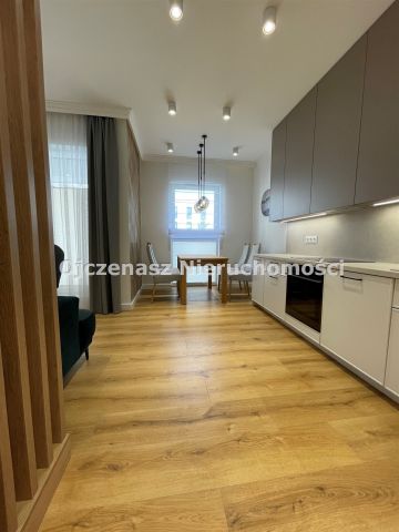 Mieszkanie 3-pokojowe Toruń. Zdjęcie 3