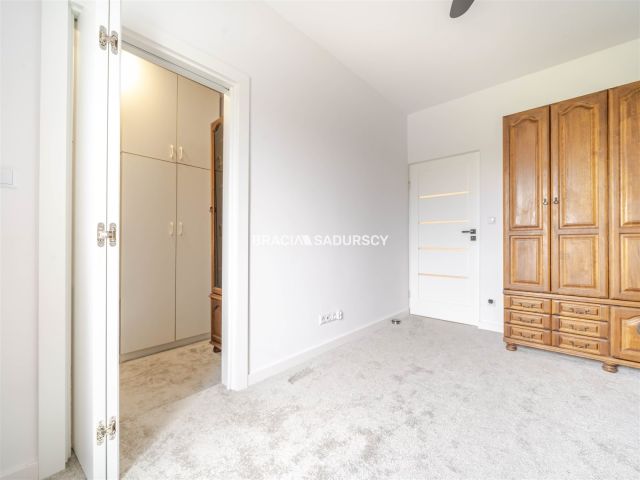 Mieszkanie 4-pokojowe Kraków Kozłówek, ul. prof. Tadeusza Seweryna. Zdjęcie 12