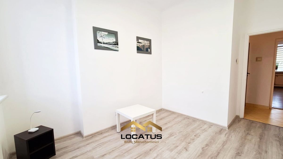 Mieszkanie 3-pokojowe Częstochowa Centrum, ul. Nowowiejskiego. Zdjęcie 3