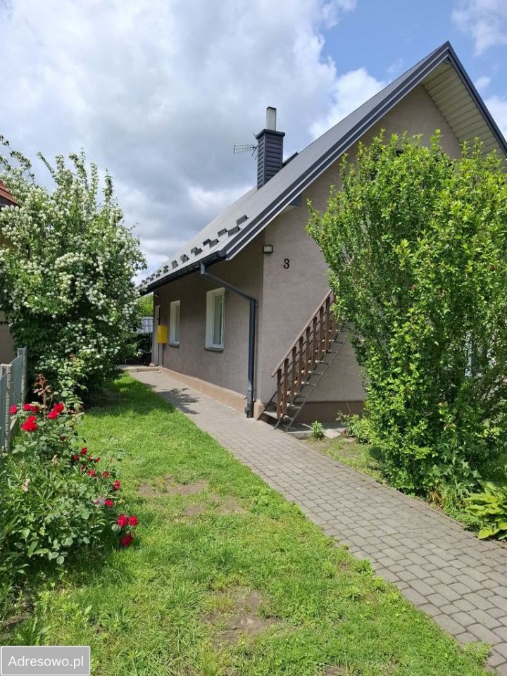 dom wolnostojący, 3 pokoje Brzeźnica, ul. Kasztanowa. Zdjęcie 15