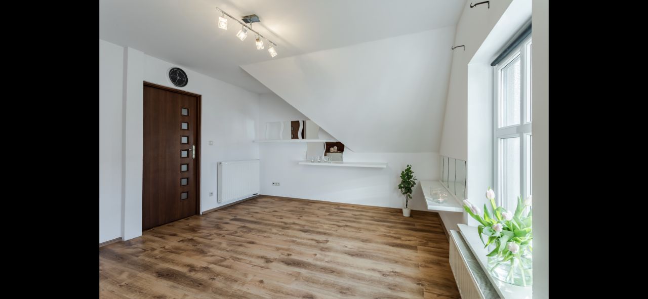 Lokal Puszczykowo, rynek Rynek. Zdjęcie 3