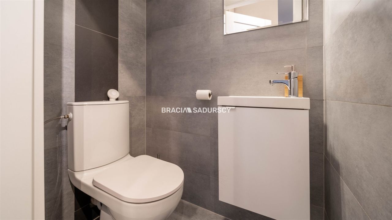 Mieszkanie 2-pokojowe Kraków Dębniki, ul. dr. Jana Piltza. Zdjęcie 16