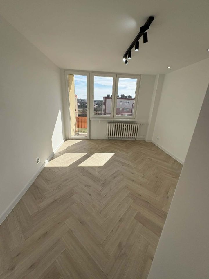 Mieszkanie 3-pokojowe Szprotawa. Zdjęcie 8