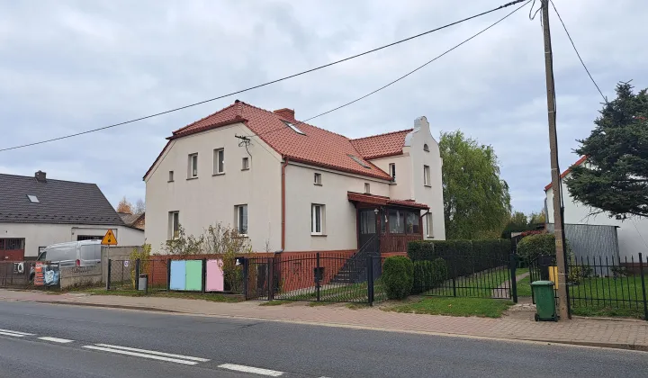dom wolnostojący, 5 pokoi Siechnice, ul. Opolska