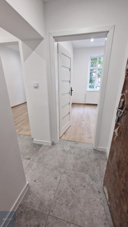 Mieszkanie 3-pokojowe Bytom, ul. Jana Smolenia. Zdjęcie 9