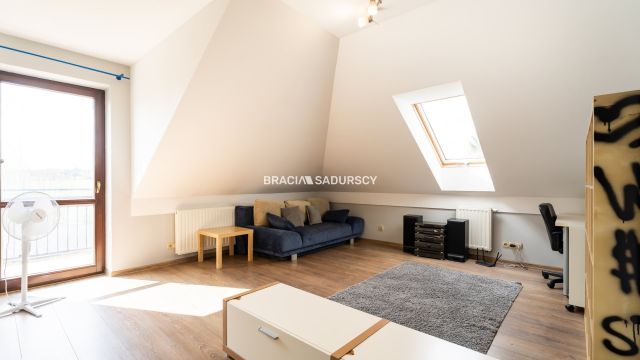 dom wolnostojący, 5 pokoi Bochnia, ul. Wiśnicka. Zdjęcie 32