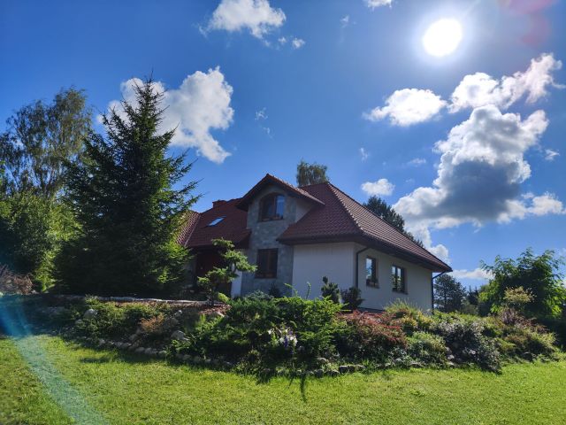 dom wolnostojący, 5 pokoi Łupstych. Zdjęcie 1