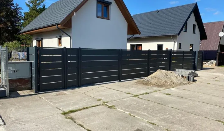 dom wolnostojący, 3 pokoje Rowy, ul. Orzechowa