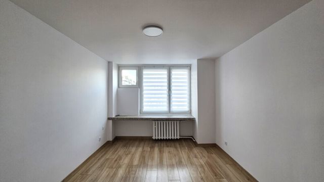 Mieszkanie 2-pokojowe Kraków, ul. Armii Krajowej. Zdjęcie 2