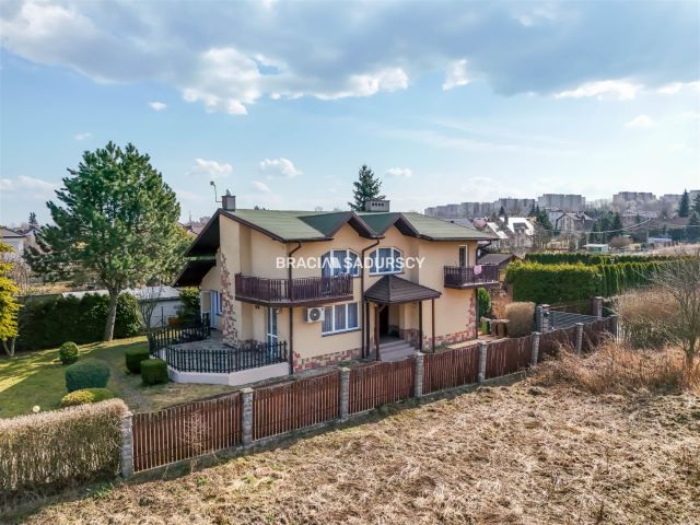 dom wolnostojący, 6 pokoi Kraków, ul. Młodzieży. Zdjęcie 24