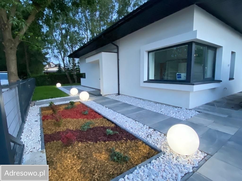 dom wolnostojący, 5 pokoi Łódź Nowosolna, ul. Brzezińska