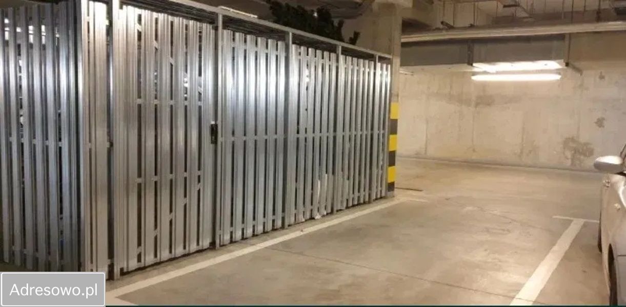 Garaż/miejsce parkingowe Kraków Czyżyny, os. Osiedle Avia. Zdjęcie 2