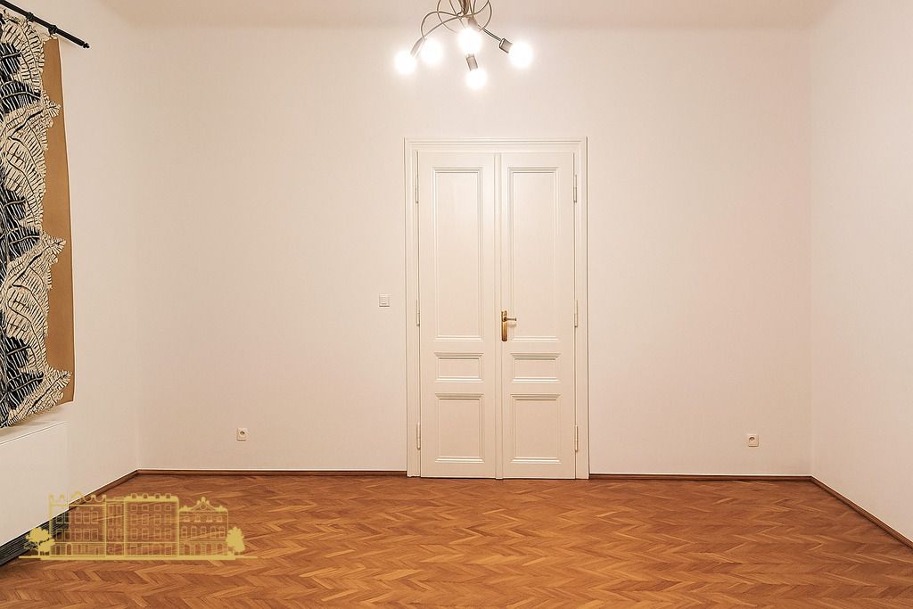 Mieszkanie 2-pokojowe Kraków Stare Miasto, pl. Na Groblach. Zdjęcie 2