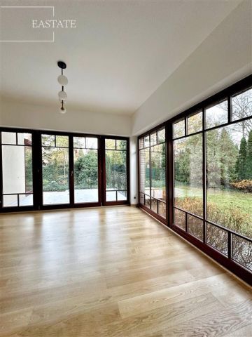 bliźniak, 7 pokoi Konstancin-Jeziorna, ul. Bartosza Głowackiego. Zdjęcie 10