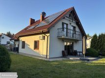 dom wolnostojący, 5 pokoi Brzeziny, ul. Juliana Ursyna Niemcewicza. Zdjęcie 3