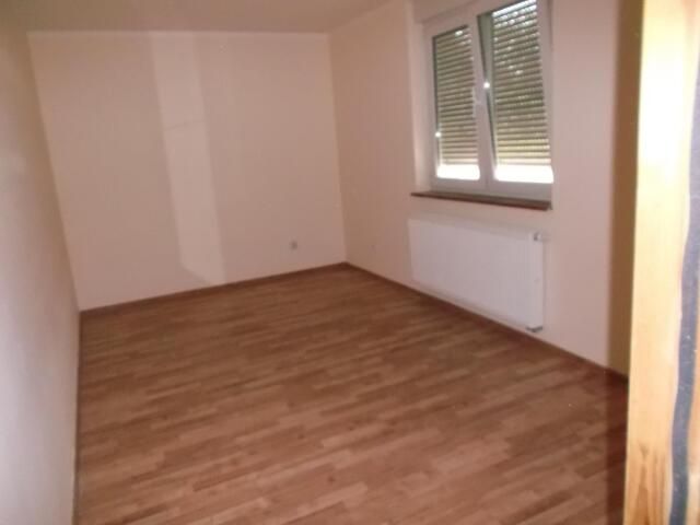 Mieszkanie 11-pokojowe Bogatynia, ul. Tadeusza Kościuszki. Zdjęcie 15