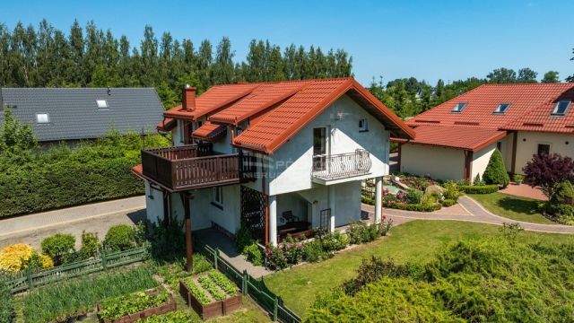 dom wolnostojący, 11 pokoi Rudzienice. Zdjęcie 36