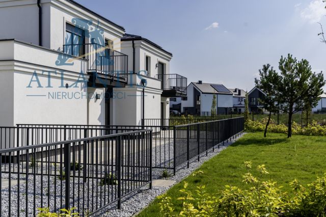 dom szeregowy, 5 pokoi Niemcz. Zdjęcie 3