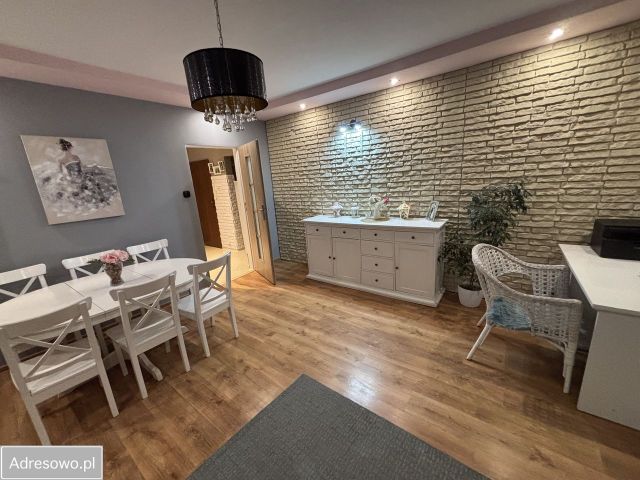 Mieszkanie 3-pokojowe Dąbrowa Górnicza Gołonóg, ul. Marcina Kasprzaka. Zdjęcie 1