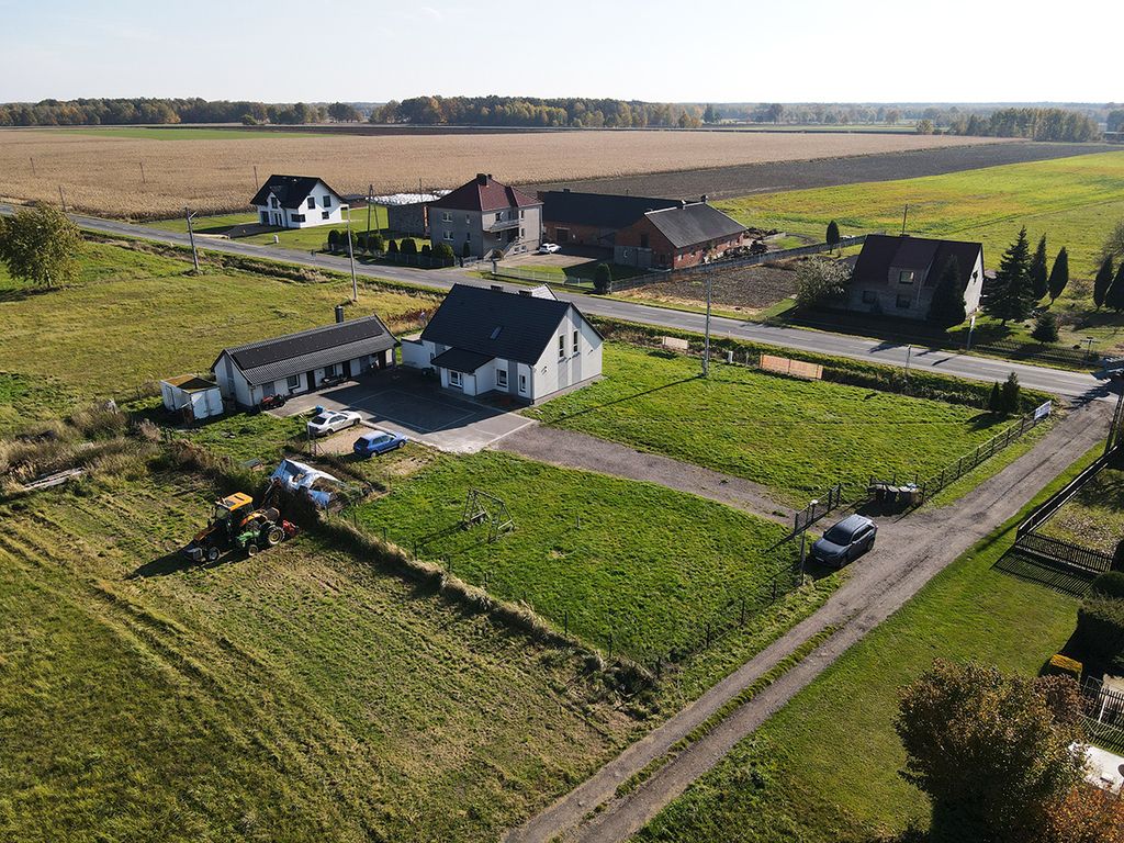 dom wolnostojący, 6 pokoi Dobrodzień, ul. Opolska. Zdjęcie 1