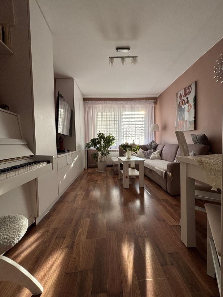 Mieszkanie 4-pokojowe Opoczno, ul. Marii Skłodowskiej-Curie. Zdjęcie 8