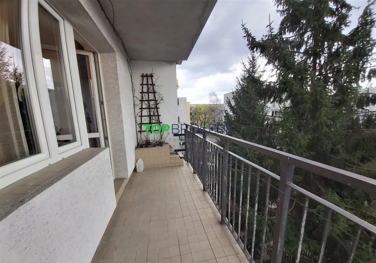 Mieszkanie 3-pokojowe Warszawa Ursynów, ul. Małej Łąki. Zdjęcie 2