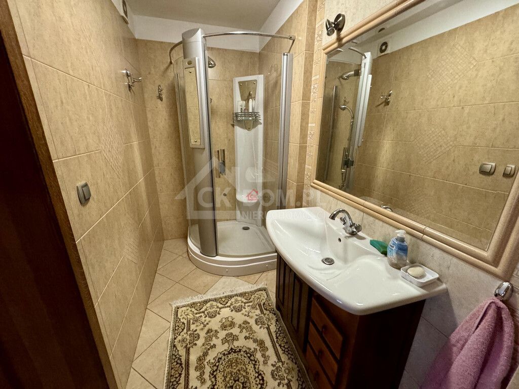 dom wolnostojący, 9 pokoi Starachowice. Zdjęcie 14