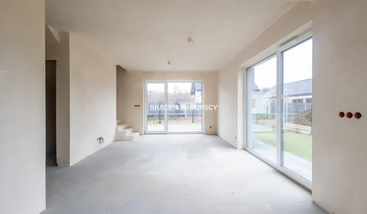 dom wolnostojący, 5 pokoi Zagacie, ul. Skowronki