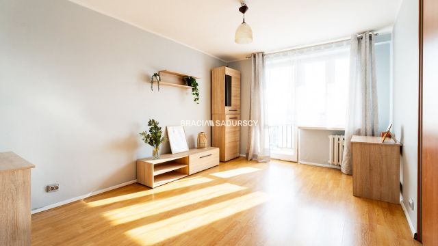 Mieszkanie 3-pokojowe Kraków Dębniki, ul. Słomiana. Zdjęcie 2