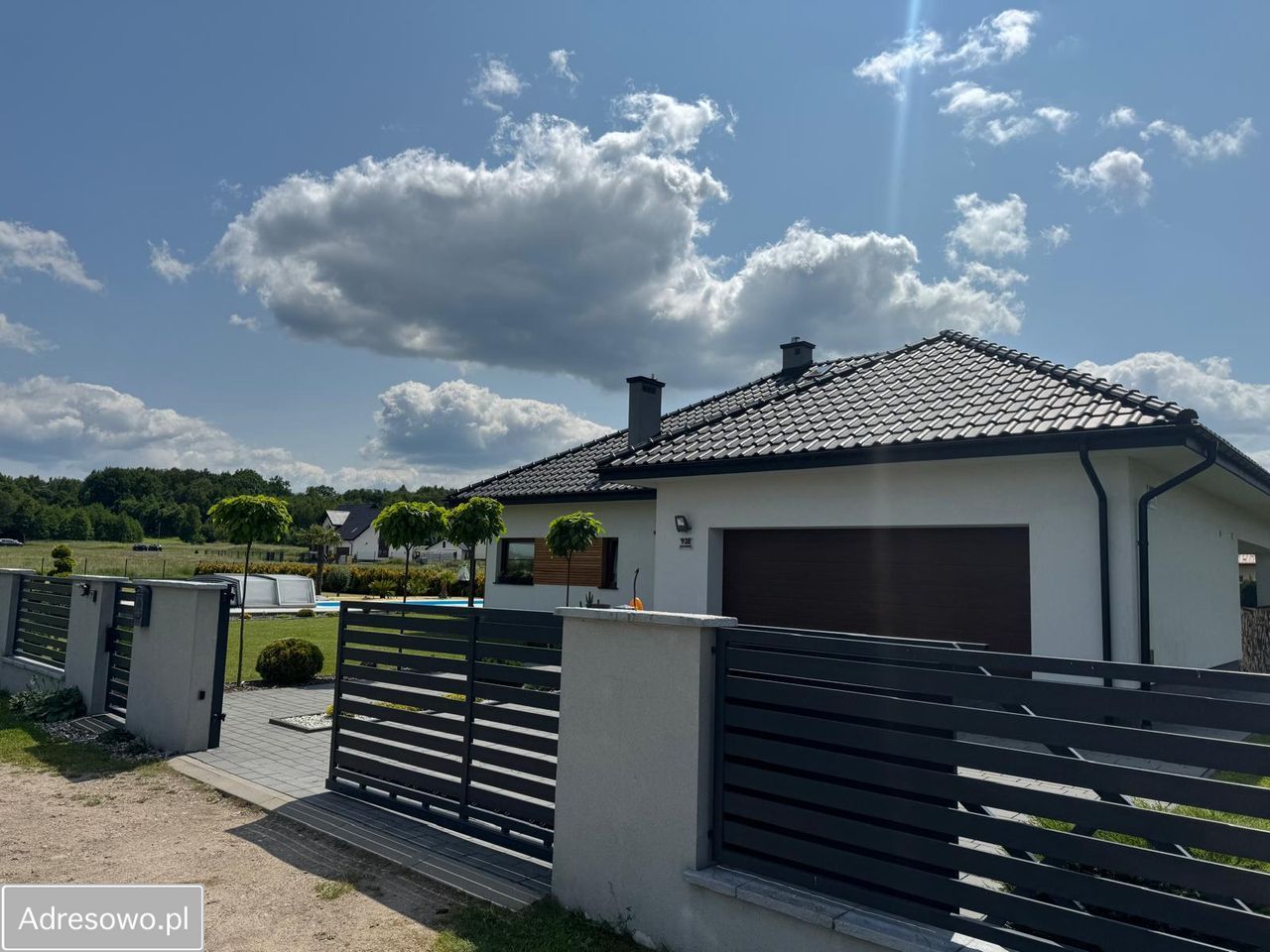 dom wolnostojący, 7 pokoi Zaczarnie. Zdjęcie 2