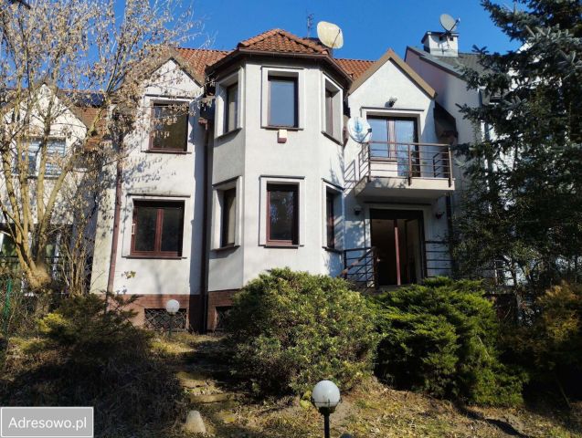 dom szeregowy, 5 pokoi Kraków Dębniki, ul. Heleny i Leona Patynów. Zdjęcie 1