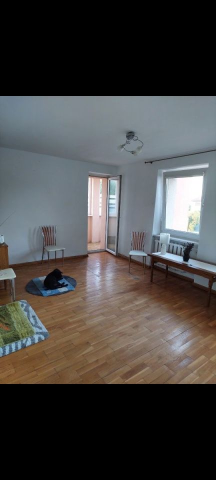 Mieszkanie 3-pokojowe Strzelin, pl. św. Jana. Zdjęcie 2