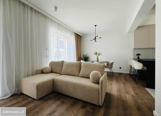 dom szeregowy, 4 pokoje Grabówka, ul. Leszczynowa. Zdjęcie 1