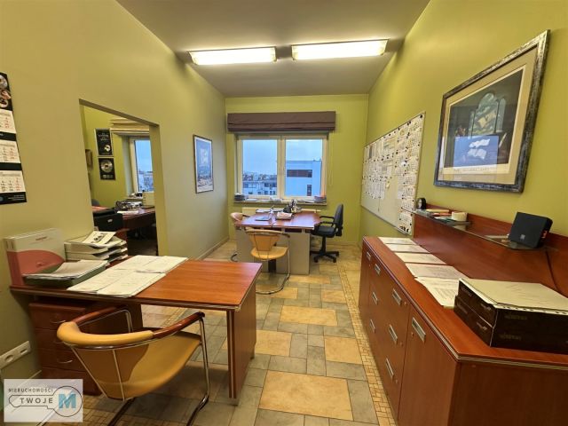 Mieszkanie 7-pokojowe Kielce Uroczysko. Zdjęcie 1