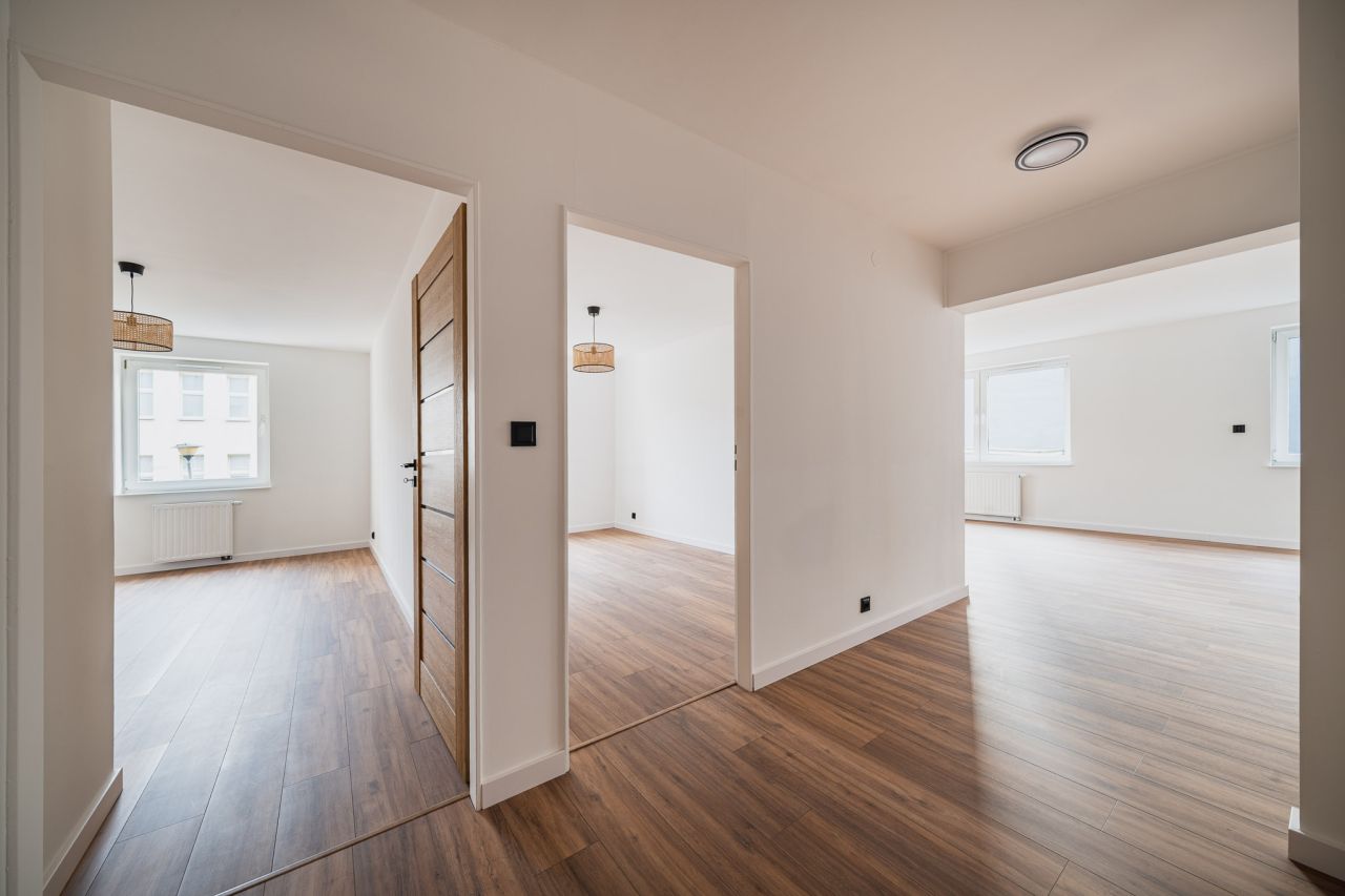 Mieszkanie 3-pokojowe Kraków Kurdwanów, ul. Turniejowa