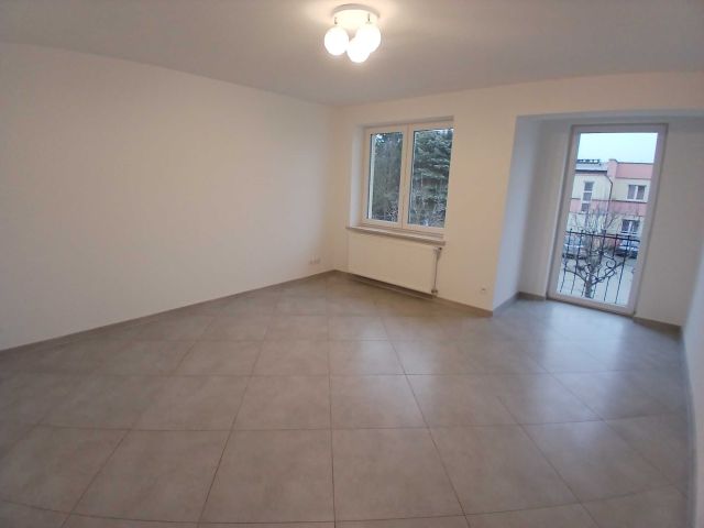 Mieszkanie 3-pokojowe Czersk. Zdjęcie 1