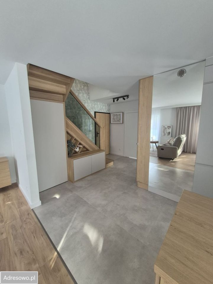 Mieszkanie 4-pokojowe Jawor, ul. Wrocławska. Zdjęcie 2